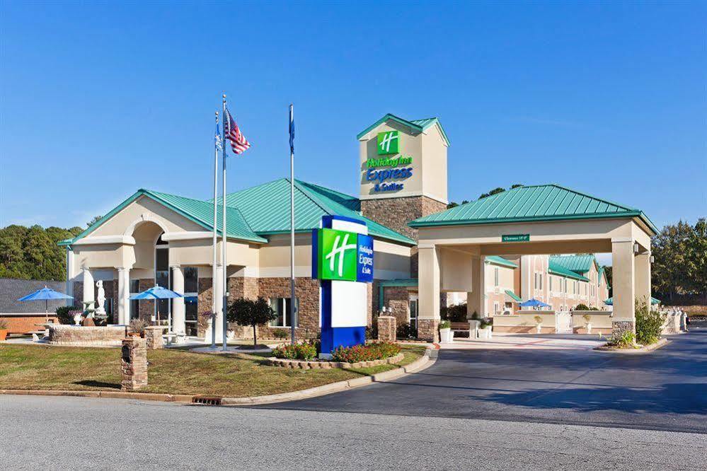 Comfort Inn & Suites Greenwood Near University Екстериор снимка