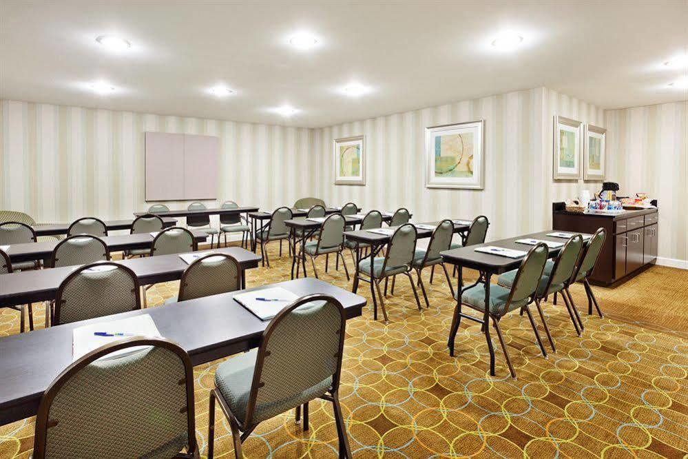 Comfort Inn & Suites Greenwood Near University Екстериор снимка