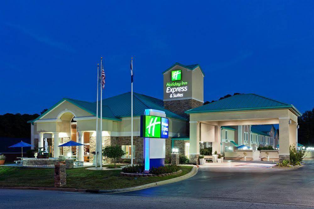 Comfort Inn & Suites Greenwood Near University Екстериор снимка